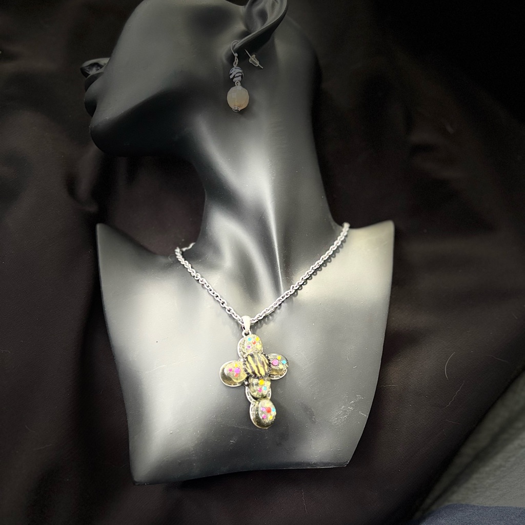 Davinci Silver Necklace With Multicolor Pendant